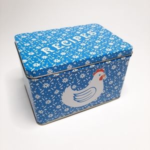 Country Calico Vintage Tin Metal Recipe Box Blue and White with 10 Dividers